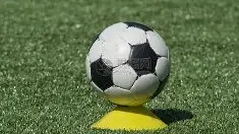 _双色球25137期独家攻略：小薇精准剖析，红球必杀号曝光！12、20、21不可不观！_